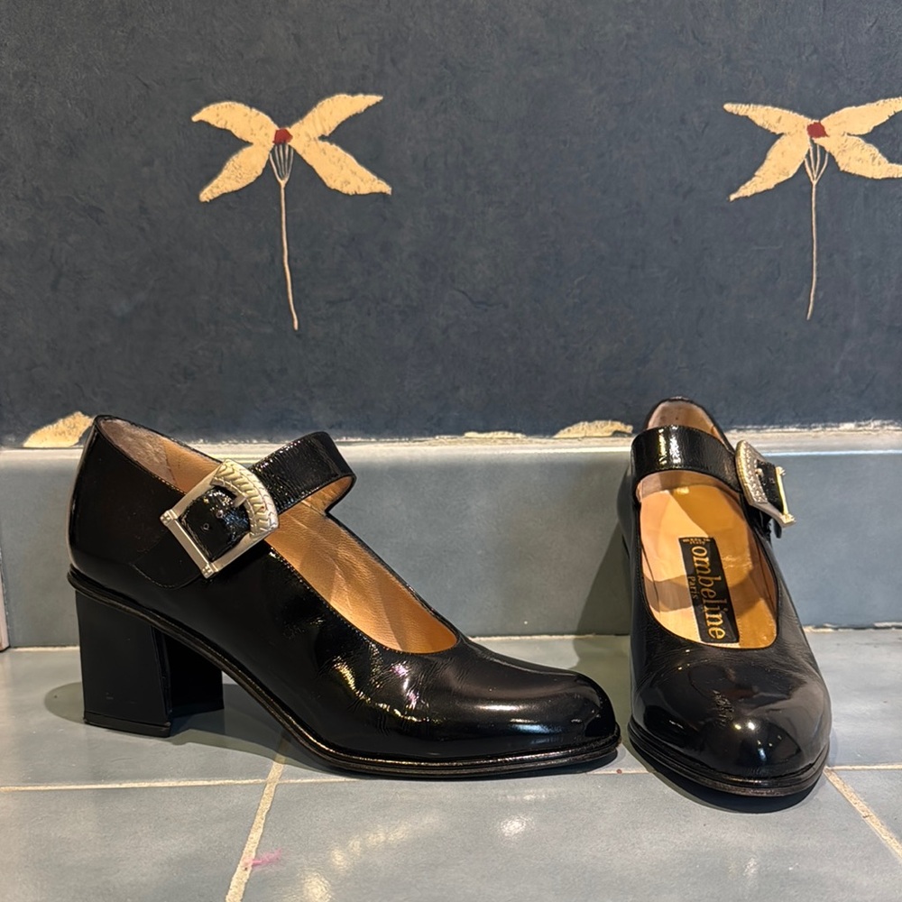 Black Patent Leather Mary Jane Shoes with Block Heel